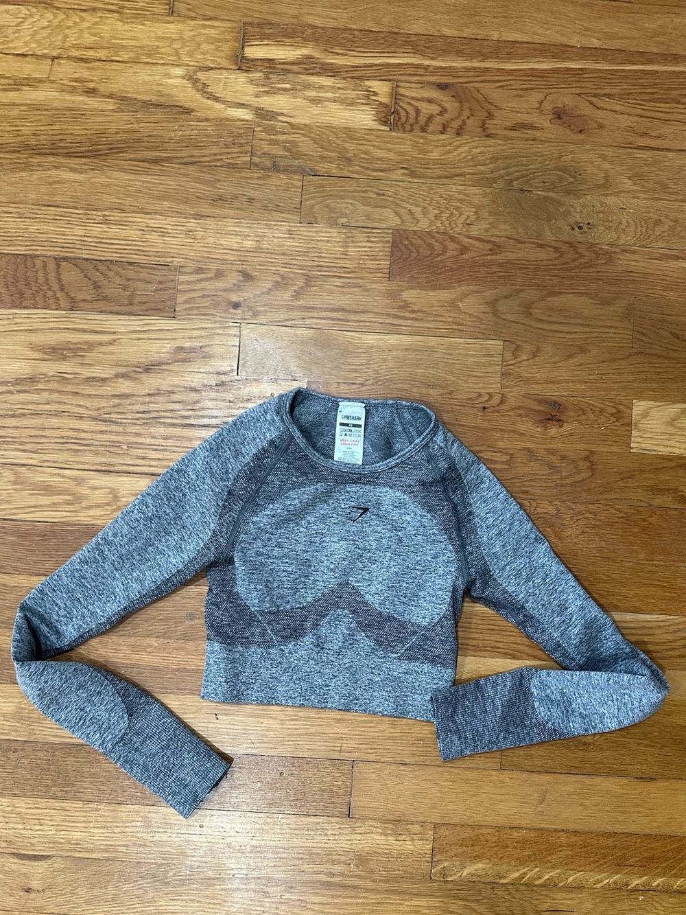 Gymshark gray seamless long-sleeve crop top
